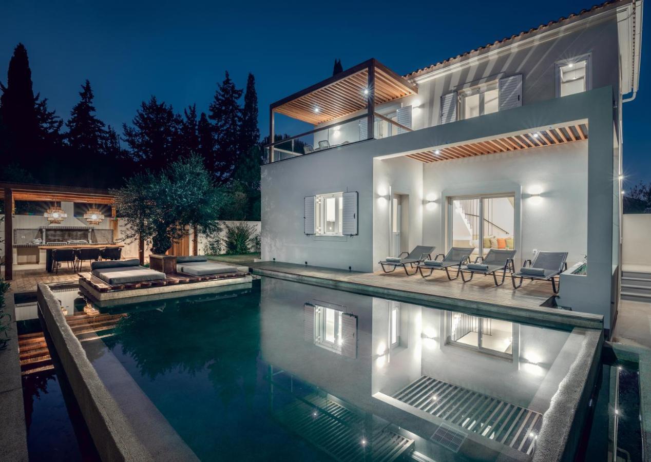 Oresteia Executive Villa, A Flamboyant Retreat, By Thinkvilla Tragaki