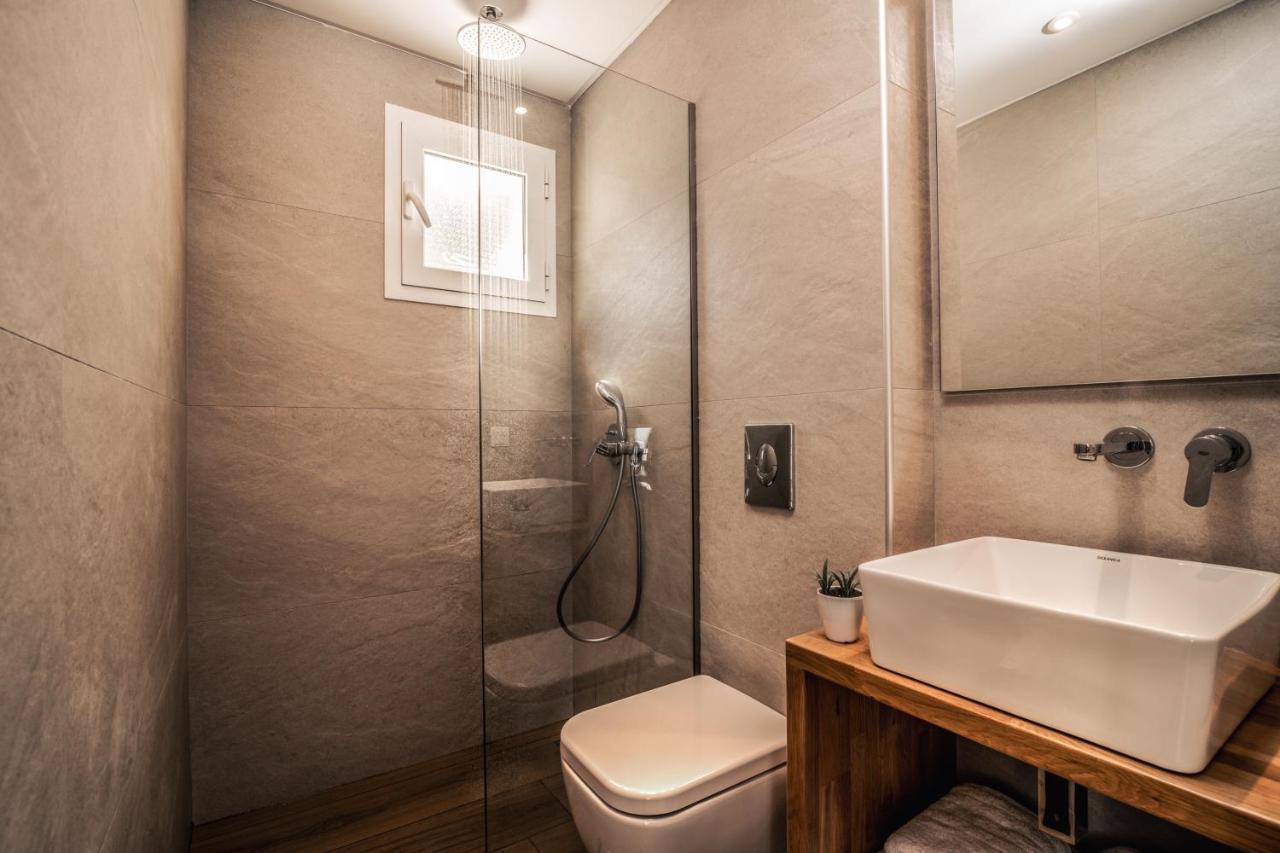 Oresteia Executive Villa, A Flamboyant Retreat, By Thinkvilla Villa Tragaki