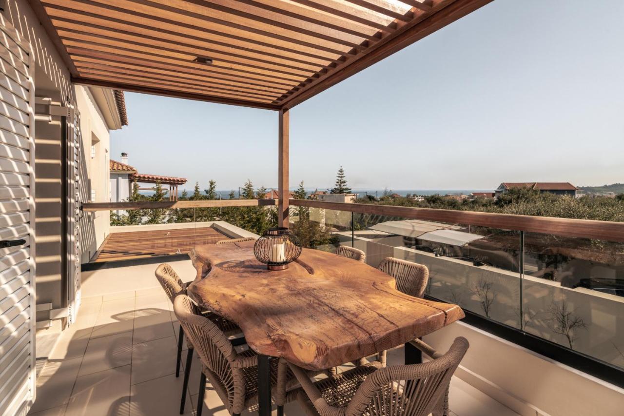 Oresteia Executive Villa, A Flamboyant Retreat, By Thinkvilla Villa Tragaki